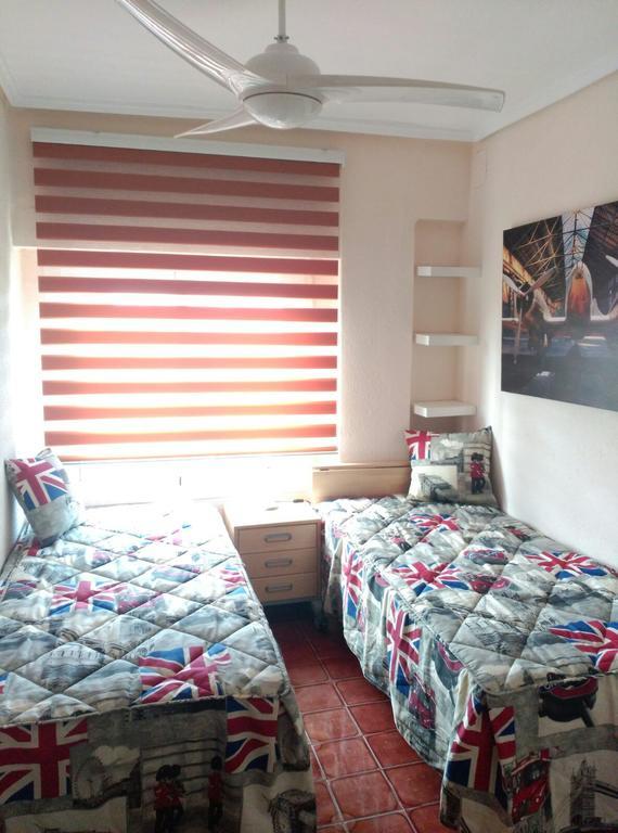 Malvarosa Beach Family Валенсия Екстериор снимка